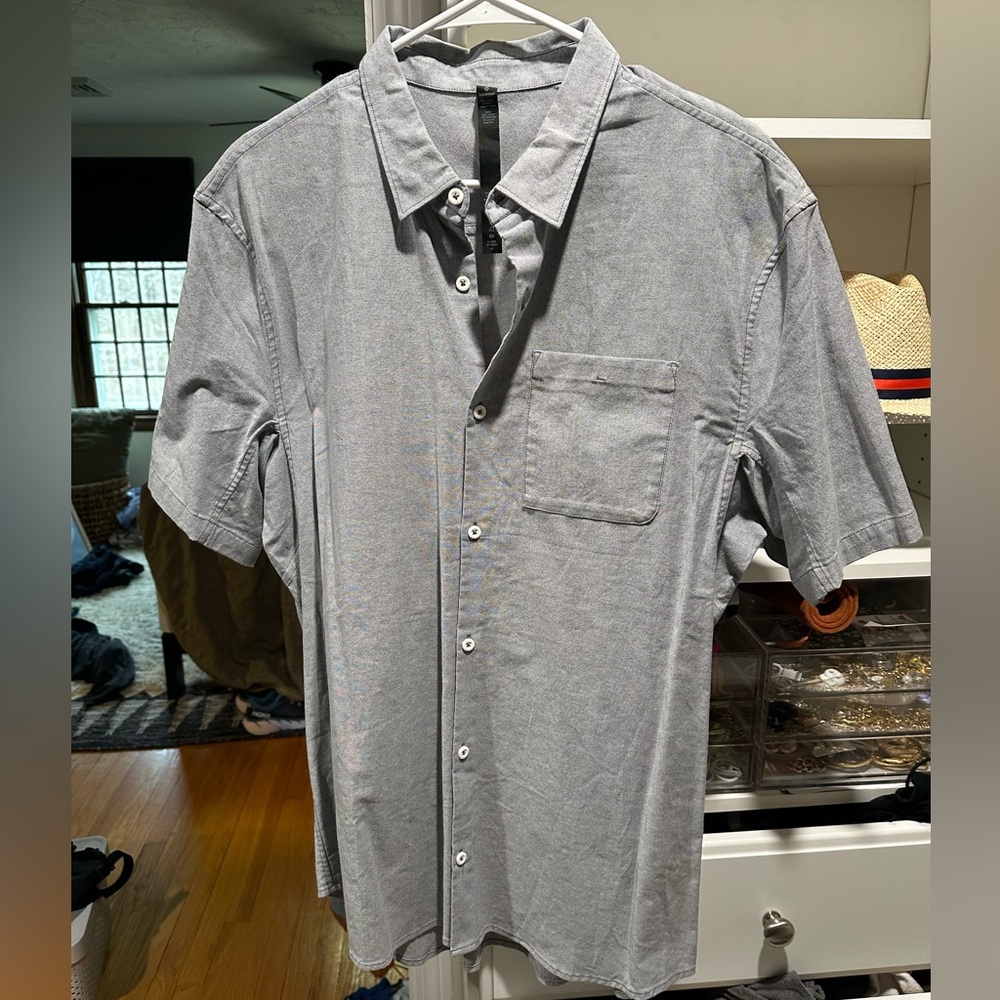 Lululemon Gray Button-Up Shirt XL